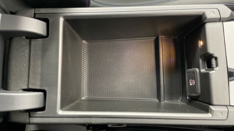 BMW 2 Series 220i M Sport 2dr Step Auto [Pro Pack] Petrol Coupe